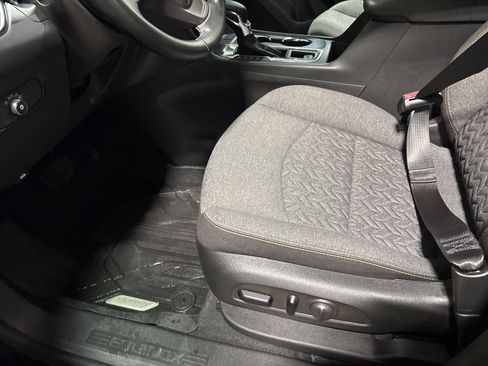 Used 2024 Chevrolet Equinox LT w/ LPO, Floor Liner Package image 8