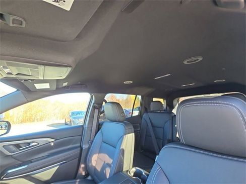 New 2026 Chevrolet Traverse LT w/ Driver Confidence Package image 19