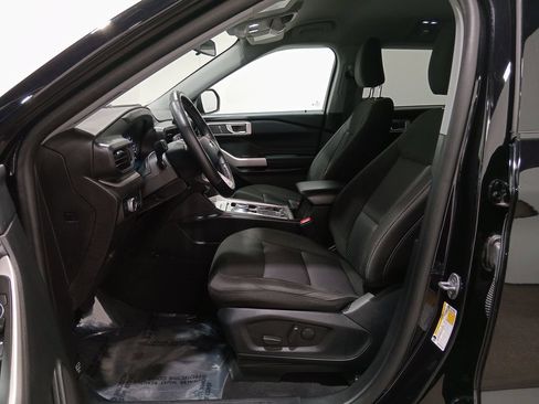 Certified 2023 Ford Explorer XLT AWD/4WD image 15