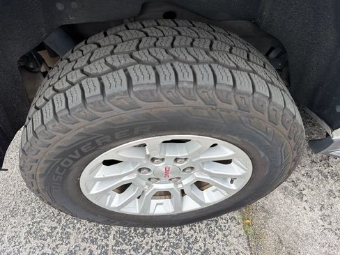 Used 2019 GMC Yukon XL SLT RWD image 13
