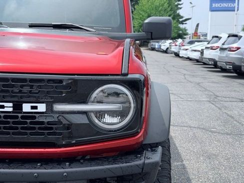 Used 2023 Ford Bronco Wildtrak AWD/4WD image 3