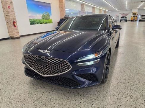 Used 2022 Genesis G70 3.3T AWD/4WD image 2