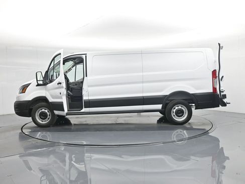 New 2026 Ford Transit 150 Low Roof RWD image 36