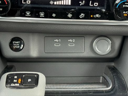 Used 2026 Nissan Rogue SV AWD/4WD image 19