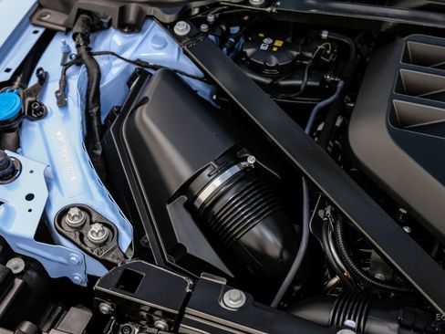 Used 2024 BMW M2 RWD image 95