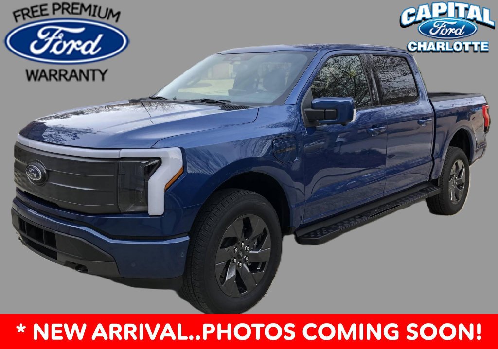 Used 2022 Ford F150 Lightning Lariat w/ Max Trailer Tow Package AWD/4WD image 2