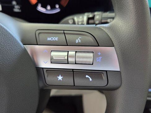 New 2026 Hyundai Kona SE FWD image 24