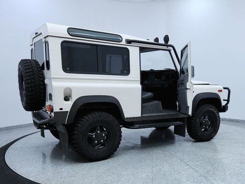 Used 1997 Land Rover Defender 90 image 11
