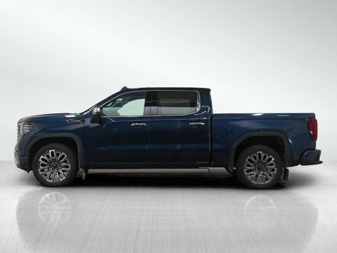 Used 2023 GMC Sierra 1500 Denali Ultimate image 3