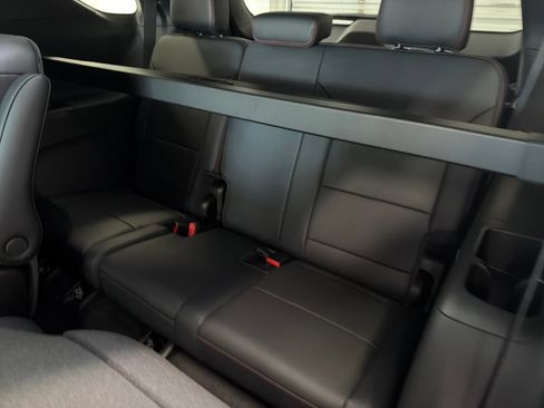 New 2026 Chevrolet Traverse RS w/ LPO, Floor Liner Package FWD image 13