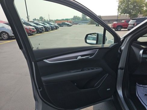 New 2025 Cadillac XT5 Luxury w/ LPO, Floor Liner Package image 32
