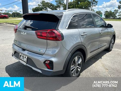 Used 2022 Kia Niro LXS FWD image 5