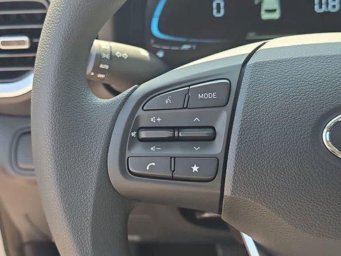 New 2026 Hyundai Venue SE FWD image 23