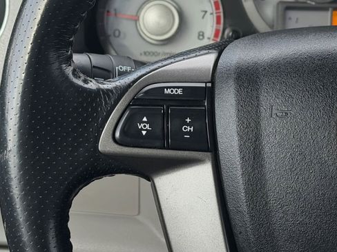 Used 2011 Honda Pilot EX-L image 18