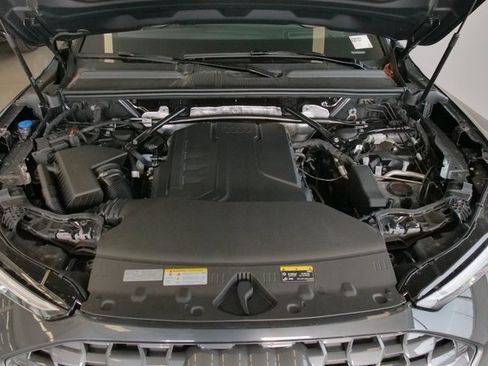 New 2025 Audi Q5 Premium Plus image 9