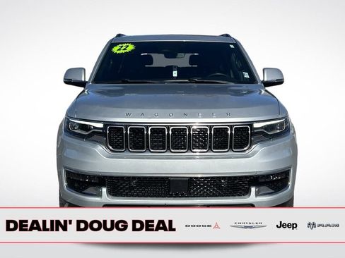 Used 2022 Jeep Wagoneer Series II w/ Premium Group I image 9