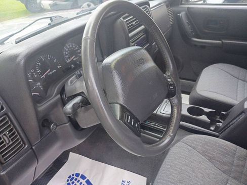 Used 2000 Jeep Cherokee Sport AWD/4WD image 13