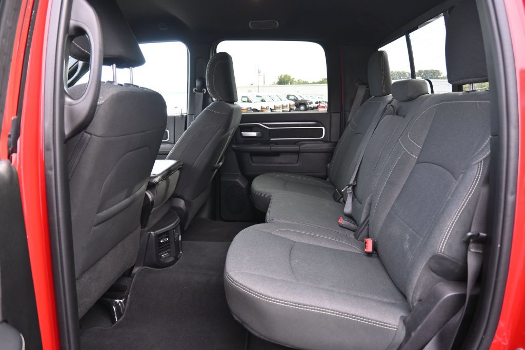 Used 2024 RAM 2500 Big Horn w/ Night Edition AWD/4WD image 25