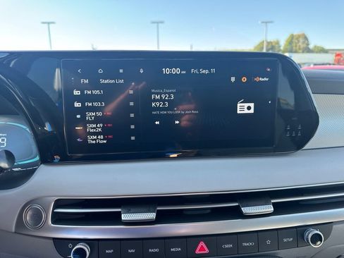 Used 2025 Hyundai Palisade SEL AWD/4WD image 3