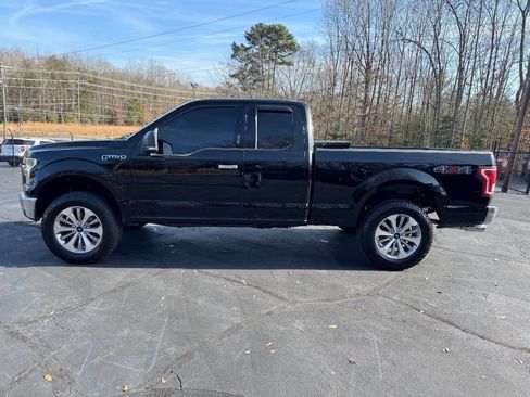 Used 2017 Ford F150 XLT w/ Equipment Group 302A Luxury image 2