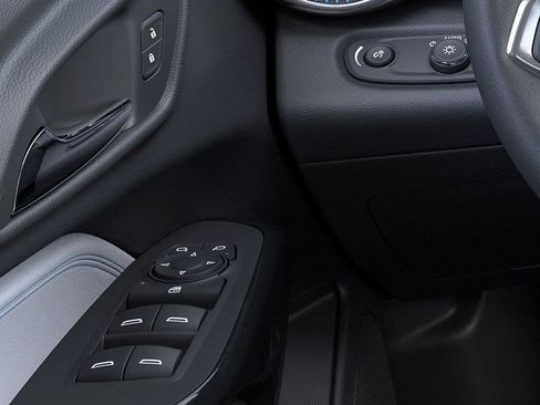 New 2026 Chevrolet Trax LT w/ Driver Confidence Package FWD image 22
