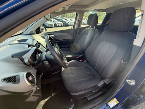 Used 2014 Chevrolet Sonic LT w/ Fun and Sun Package FWD image 16