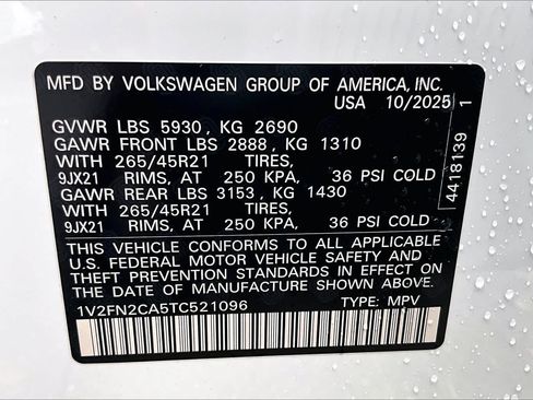 New 2026 Volkswagen Atlas SEL Premium R-Line AWD/4WD image 18