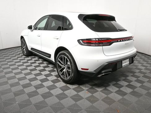 Certified 2026 Porsche Macan image 3