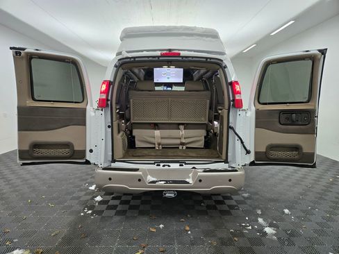 New 2025 GMC Savana 2500 w/ Driver Convenience Package image 13