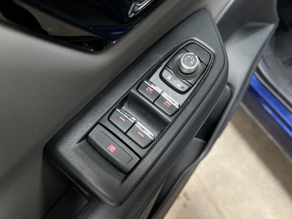 Used 2025 Subaru Forester Sport w/ Popular Package #1 AWD/4WD image 12