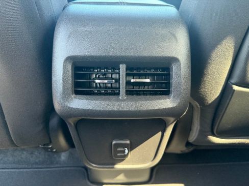 Used 2020 GMC Terrain SLE w/ Driver Convenience Package image 12