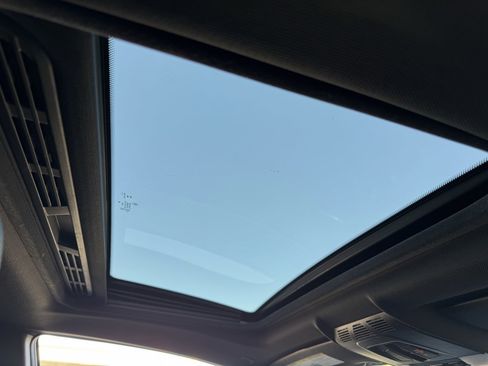 Used 2014 BMW M235i Coupe image 27