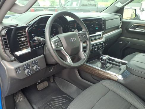 Used 2025 Chevrolet Silverado 1500 RST w/ All Star Edition Plus AWD/4WD image 21