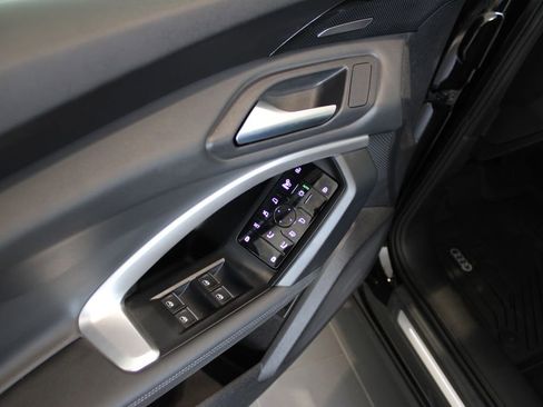 New 2025 Audi Q5 2.0T Premium Plus image 25