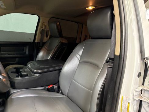 Used 2020 RAM 2500 Tradesman w/ Snow Chief Group image 16