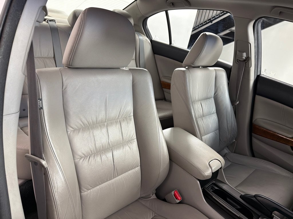 Used 2012 Honda Accord EX-L image 22