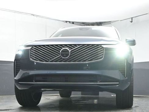 New 2026 Volvo XC90 T8 Plus w/ Protection Package Premier AWD/4WD image 35