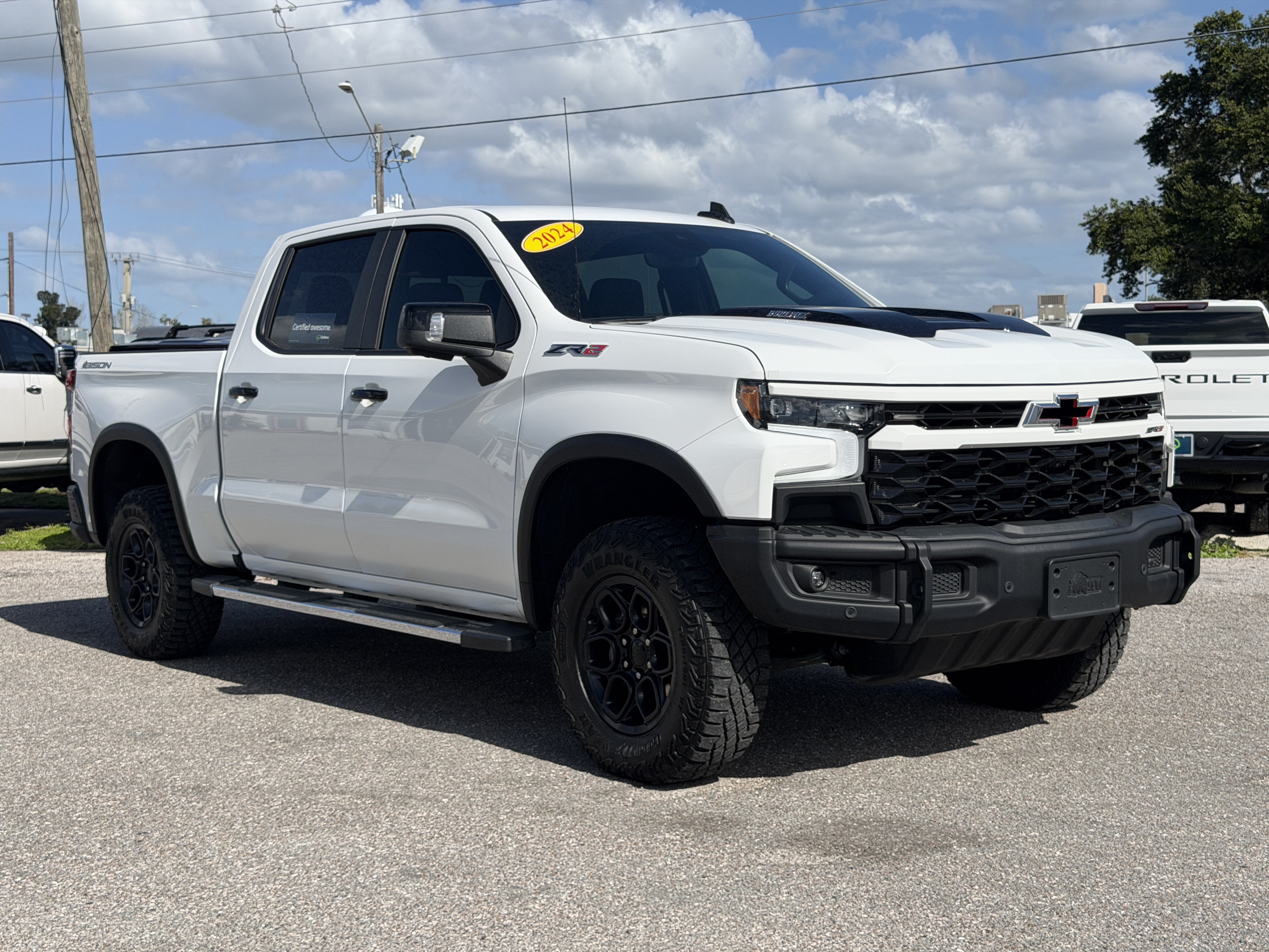 Certified 2024 Chevrolet Silverado 1500 ZR2 w/ ZR2 Bison Edition AWD/4WD image 1