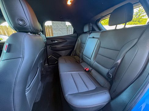 Used 2023 Chevrolet TrailBlazer RS w/ Convenience Package FWD image 28