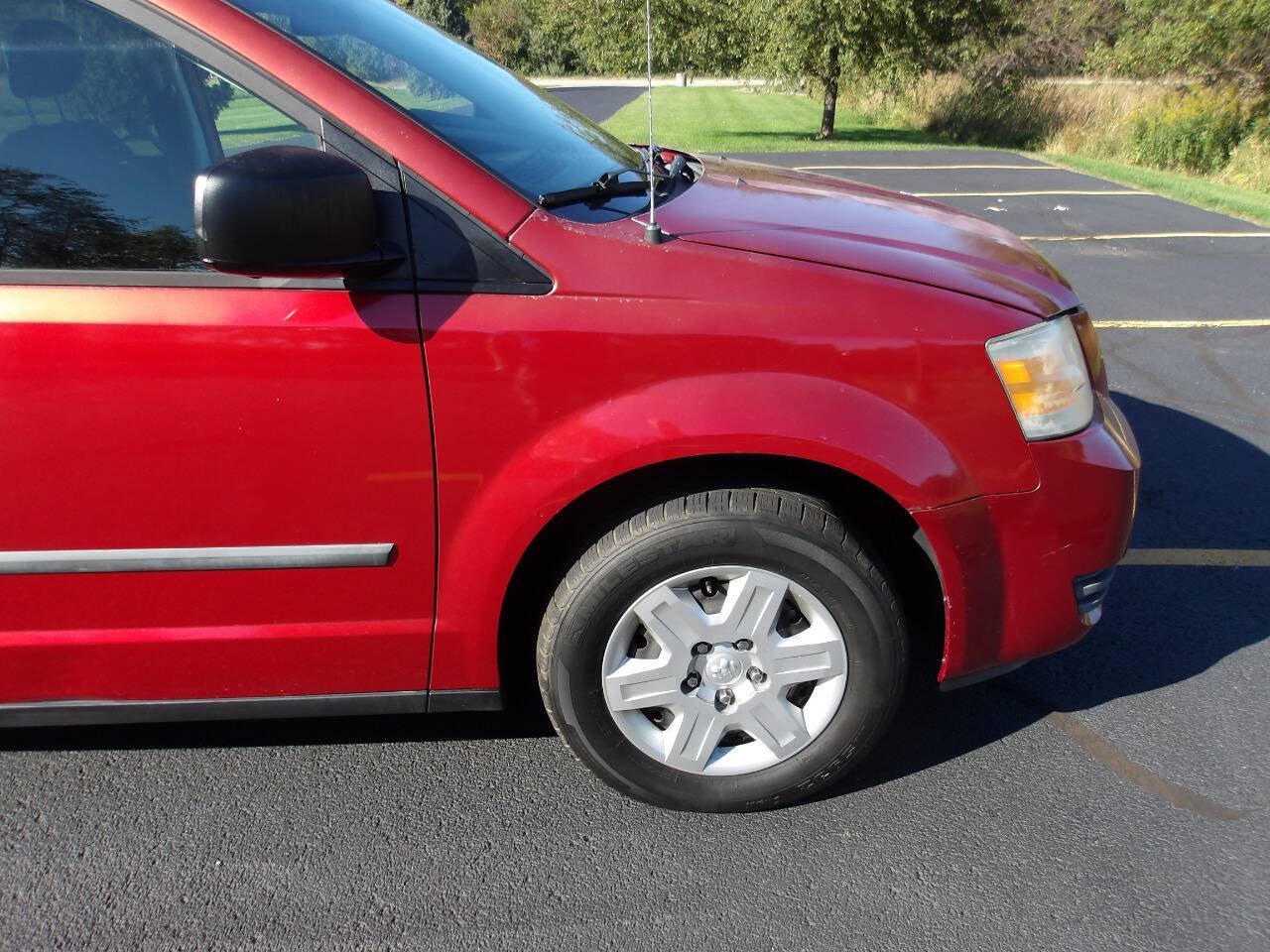 Used 2008 Dodge Grand Caravan SE FWD image 29