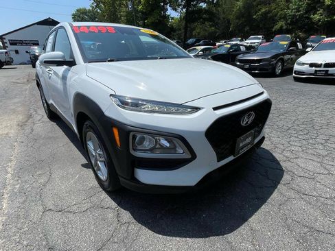 Used 2020 Hyundai Kona SE AWD/4WD image 13