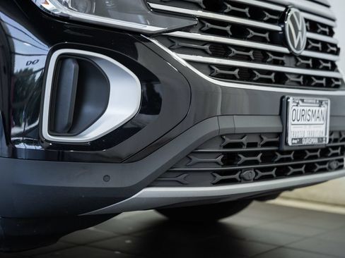 Used 2024 Volkswagen Atlas SE w/ Black Wheel Package AWD/4WD image 14