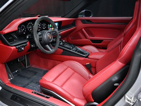 Used 2022 Porsche 911 Carrera 4 GTS image 53