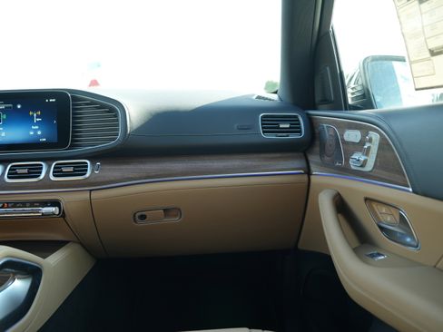 New 2026 Mercedes-Benz GLE 450 4MATIC image 24