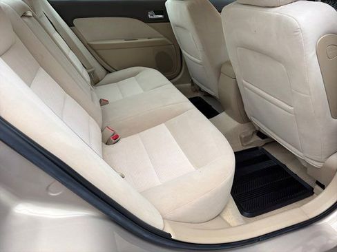 Used 2006 Ford Fusion SEL image 8