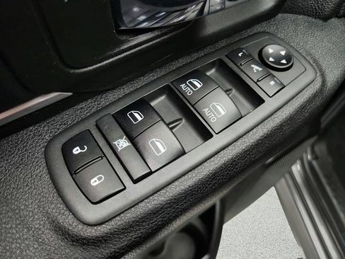 Used 2021 RAM 1500 Warlock AWD/4WD image 20