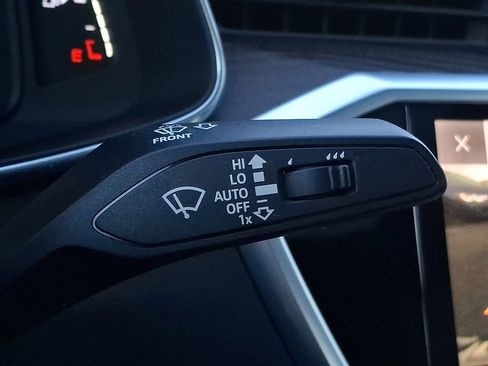 Used 2020 Audi S6 Premium Plus image 21