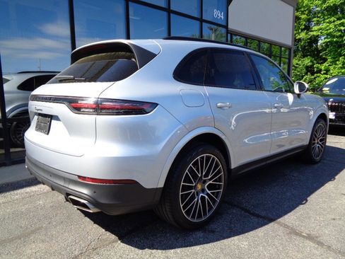 Used 2019 Porsche Cayenne AWD/4WD image 5