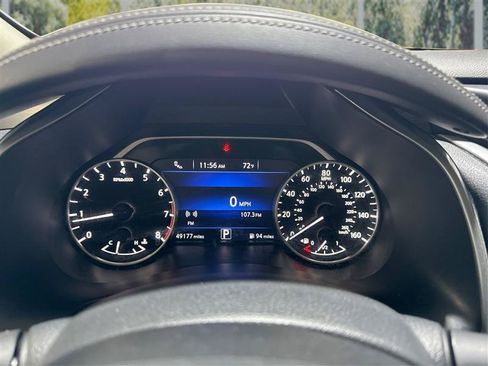 Used 2023 Nissan Murano S AWD/4WD image 17