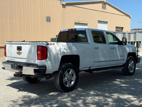 Used 2017 Chevrolet Silverado 2500 LTZ w/ Vortec Plus Package AWD/4WD image 5